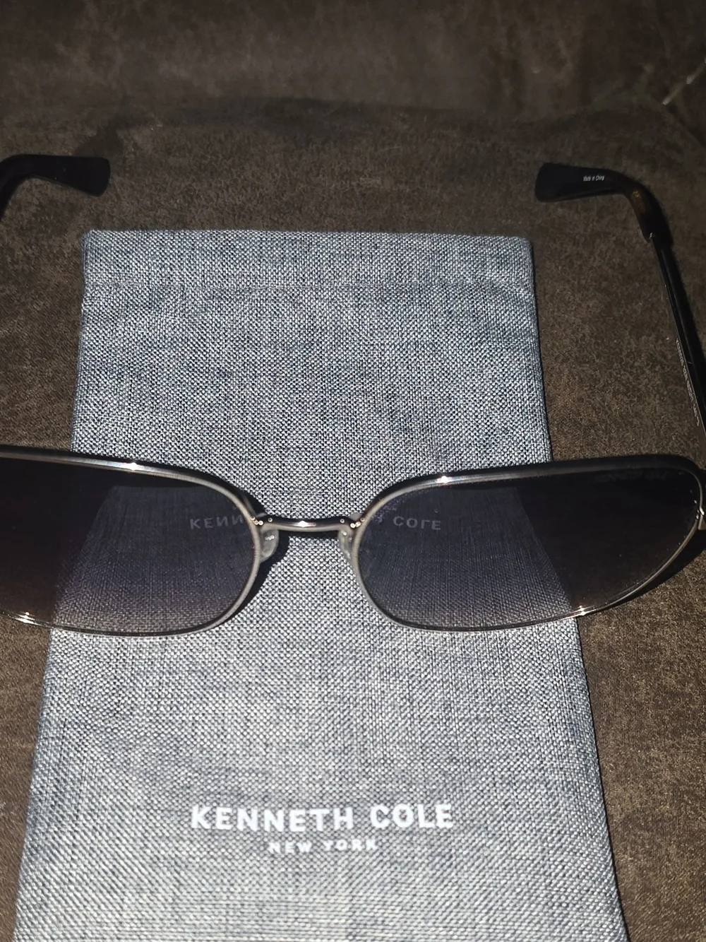 Kenneth Cole NY Silver Square Sunglasses KC00025-32W Brand New with Case